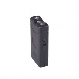 Taser Classic 5,5 millions volt rechargeable lampe 80 lumens  TASERS à 42,00 €