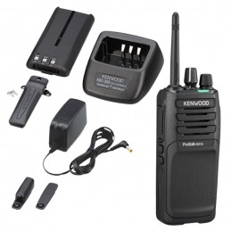 Talkie walkie Kenwood TK3701 PMR 446 numerique 500mW avec batt. KNB45 et charg. KSC35  TALKIES WALKIES à 310,80 €